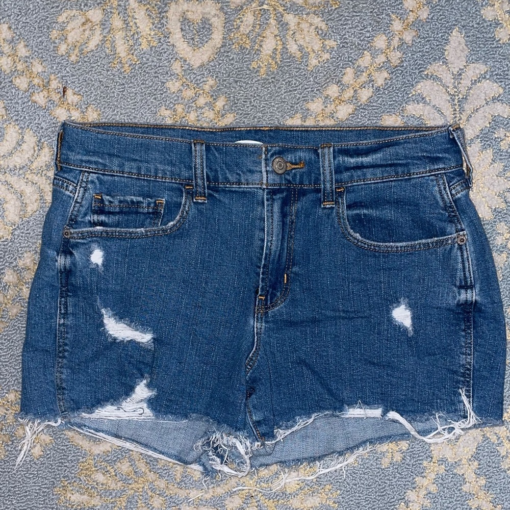 Old Navy Boyfriend Shorts Size 6 LIKE NEW